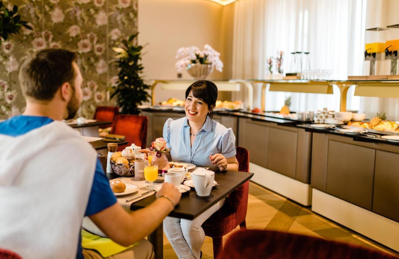 Hotel Neues Tor 바트빔펜 외부 사진